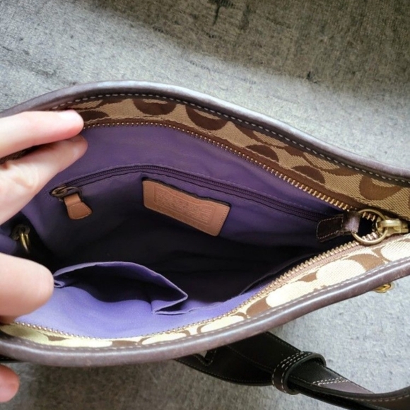 Patchwork Shoulder Bag - Picture 4 of 5